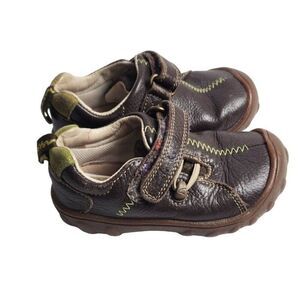 Clark's Baby FIrst Shoes Size 5.5 Brown Shoes